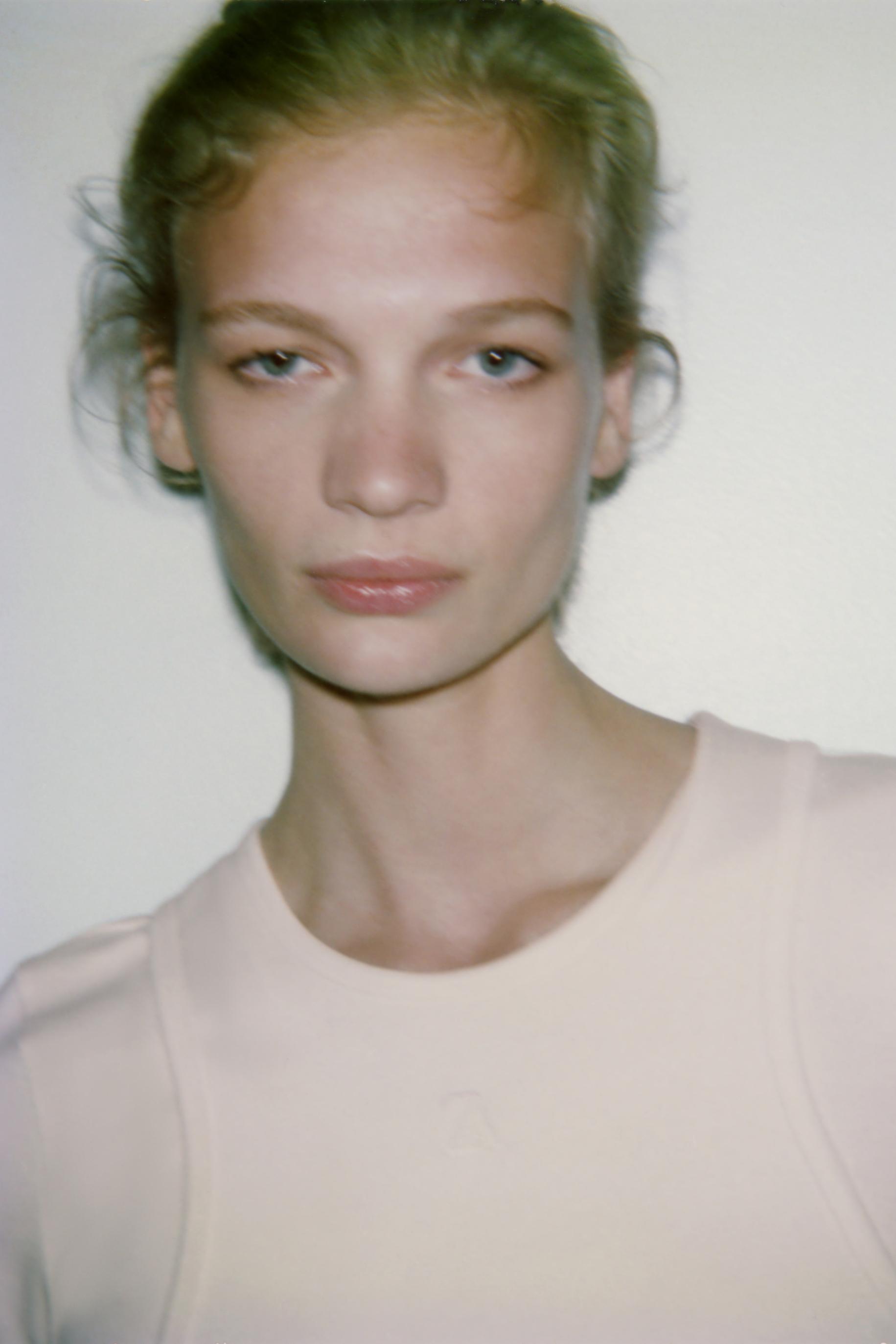 EMBROIDERED DOUBLE T-SHIRT